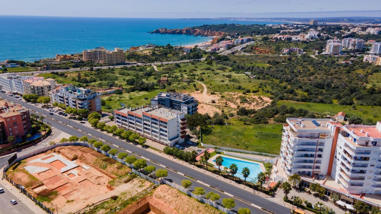 Comfort 1Bdr Apartment W/Pool By Lovelystay Portimao Ngoại thất bức ảnh